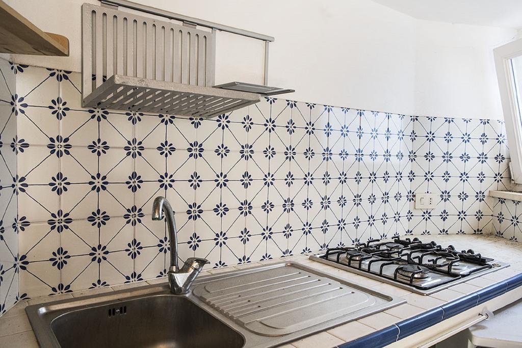 Raffaele Apartment Ponza Bilik gambar